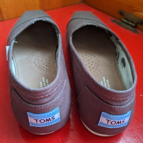 TOMS Venice or Classic Collection Shoes NEW! - Picture 6 of 6